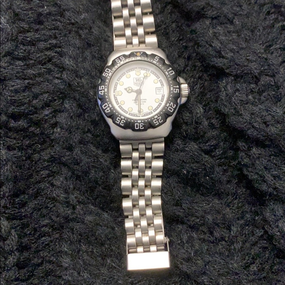 TAG HEUER Ladies Watch - Picture 5 of 6